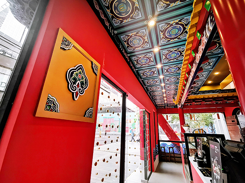 麦当劳x上新了故宫快闪店（图ZMTYzMDA3MzY0） - 展陈设计 - 站酷设计师NYGDESIGN原创素材 - 站酷ZCOOL