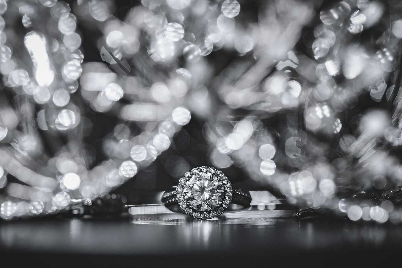 Efiline Vision婚礼静物---“钻戒”（图ZMjE3NzMyMTg4） - 产品摄影 - 站酷设计师EfilineVision原创素材 - 站酷ZCOOL