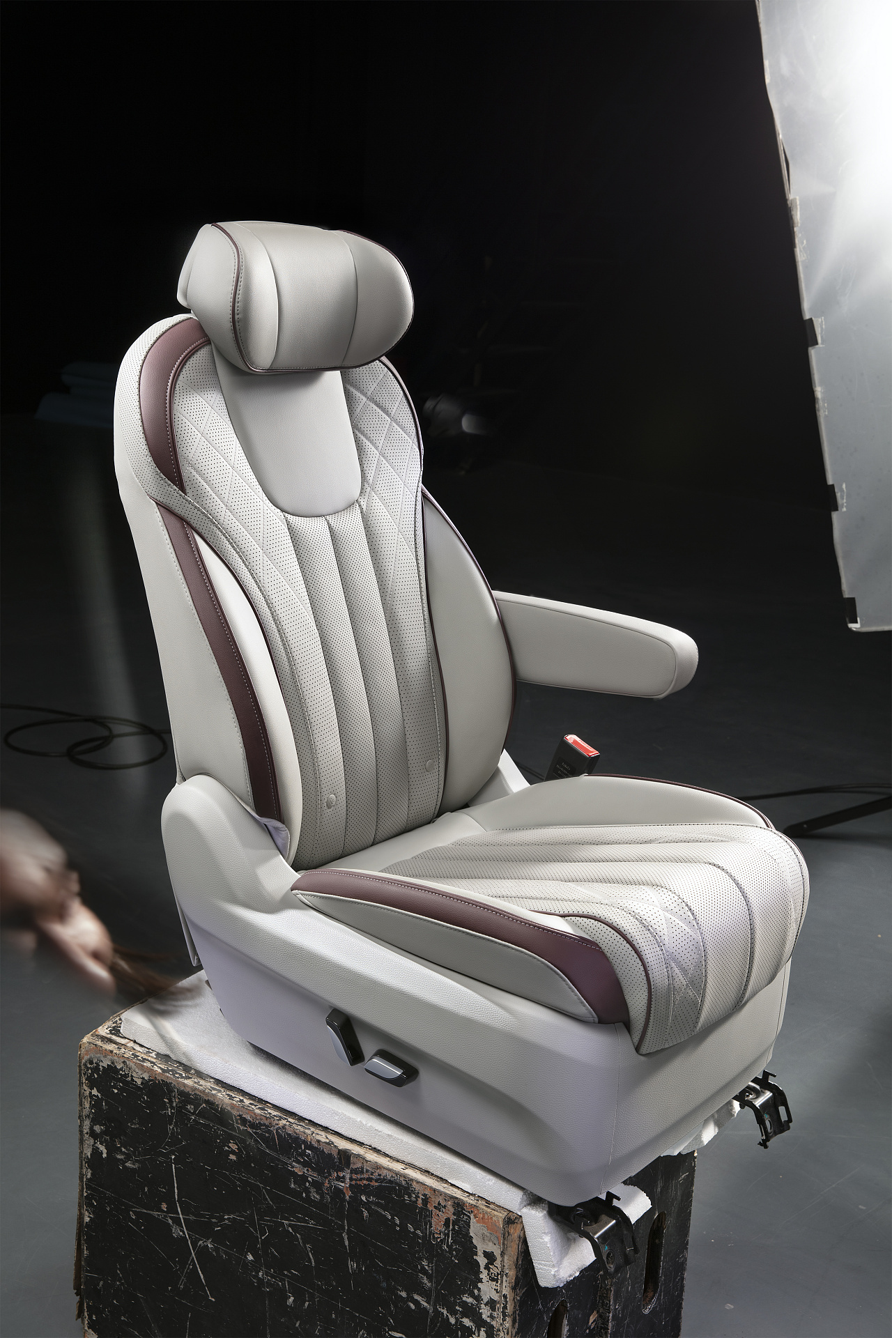 汽车座椅白底图|摄影|修图/后期|划月 - 原创作品 - 站酷 (zcool)