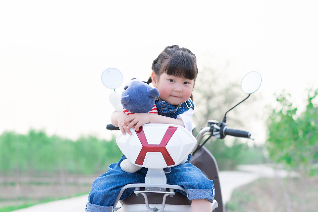 儿童摄影 家庭约拍摄影摄影技巧单反人像 尼康佳能摄影（图ZMTEzMTcyNjQ4） - 人像摄影 - 站酷设计师亚朔设计原创素材 - 站酷ZCOOL