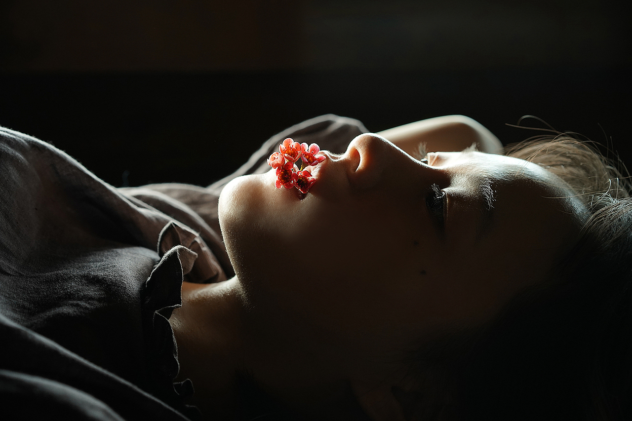 时光有脚 让脚步慢下来（图ZMjM3NjM0MjQw） - 人像摄影 - 站酷设计师李晓丹Emily原创素材 - 站酷ZCOOL