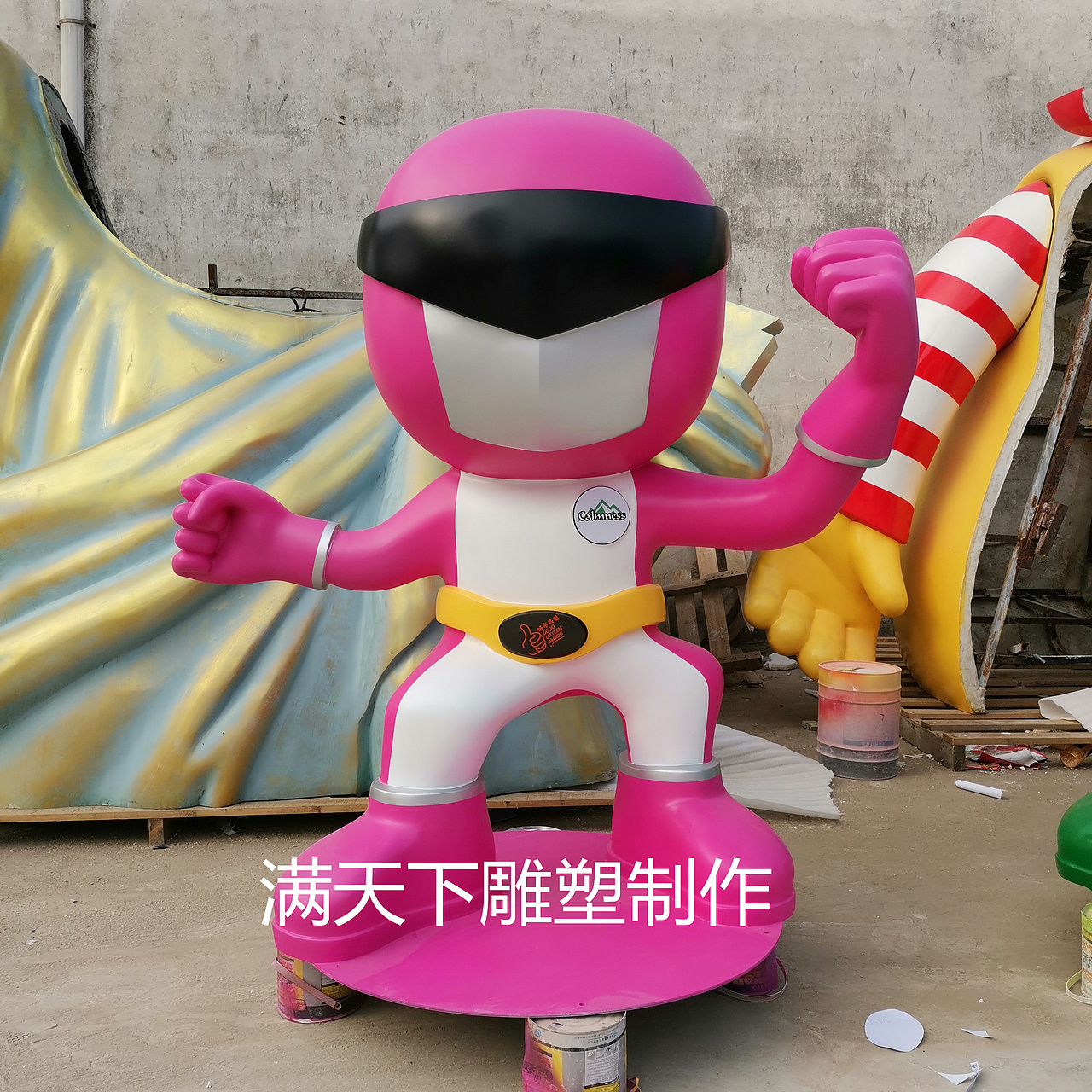 企业IP形象玻璃钢雕塑摆件机器人卡通立体吉祥物公仔