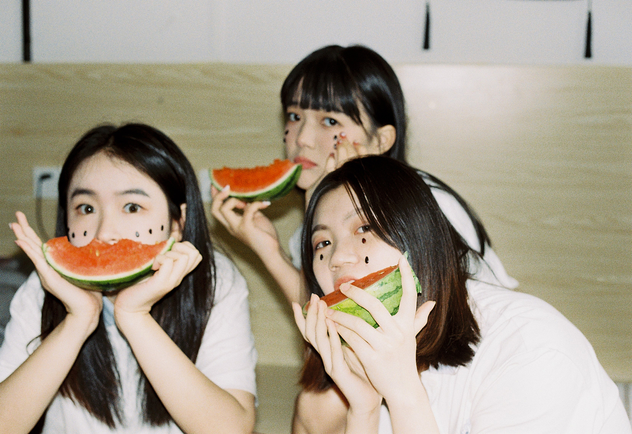 我们只会为西瓜哭泣（图ZMjY5NzM2MDI0） - 人像摄影 - 站酷设计师春奈理子原创素材 - 站酷ZCOOL