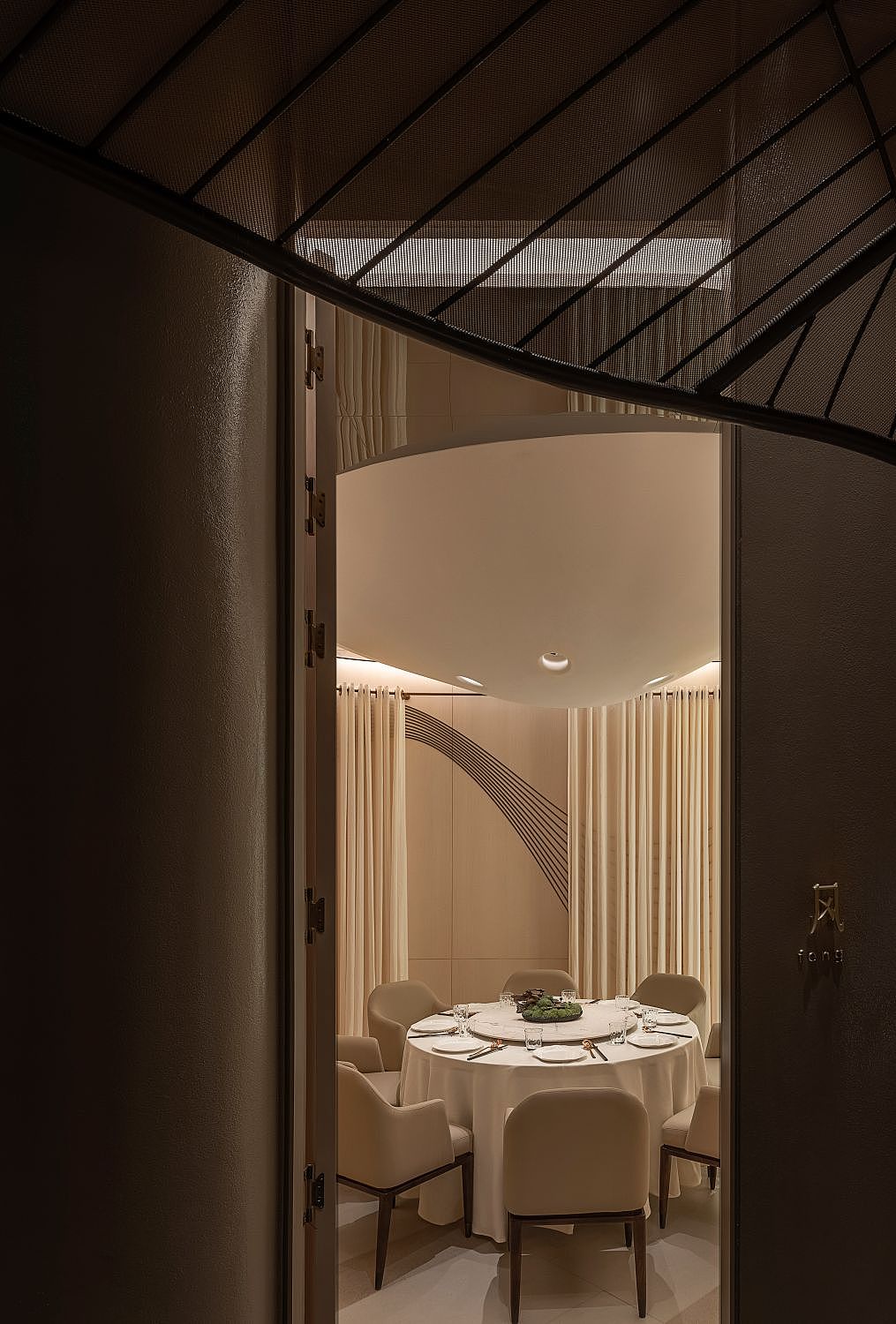 艺术家的强植入 唐采餐厅（图ZMzY0OTM1MTg0） - 酒店餐饮设计 - 站酷设计师TOPIA图派视觉原创素材 - 站酷ZCOOL