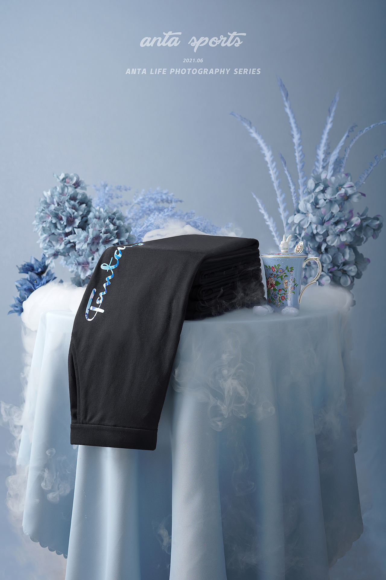 服装摆拍合辑 安踏服饰静物摄影（图ZMjU5Mjc4MDM2） - 产品摄影 - 站酷设计师博纳罗蒂i原创素材 - 站酷ZCOOL