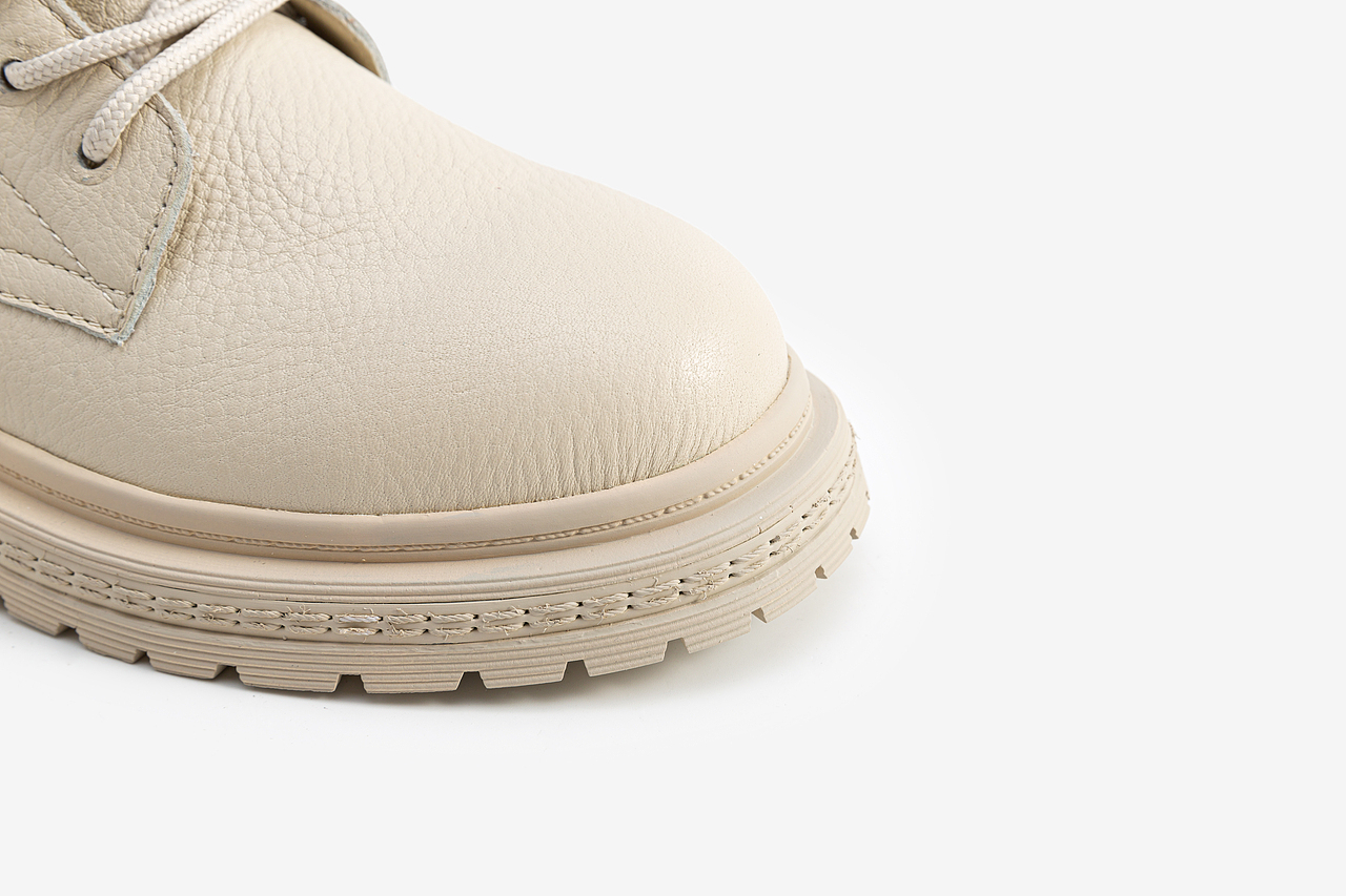 白色马丁靴女鞋产品静物拍摄（图ZMTg4MDIyMTA4） - 产品摄影 - 站酷设计师杭州摄影师祥子原创素材 - 站酷ZCOOL