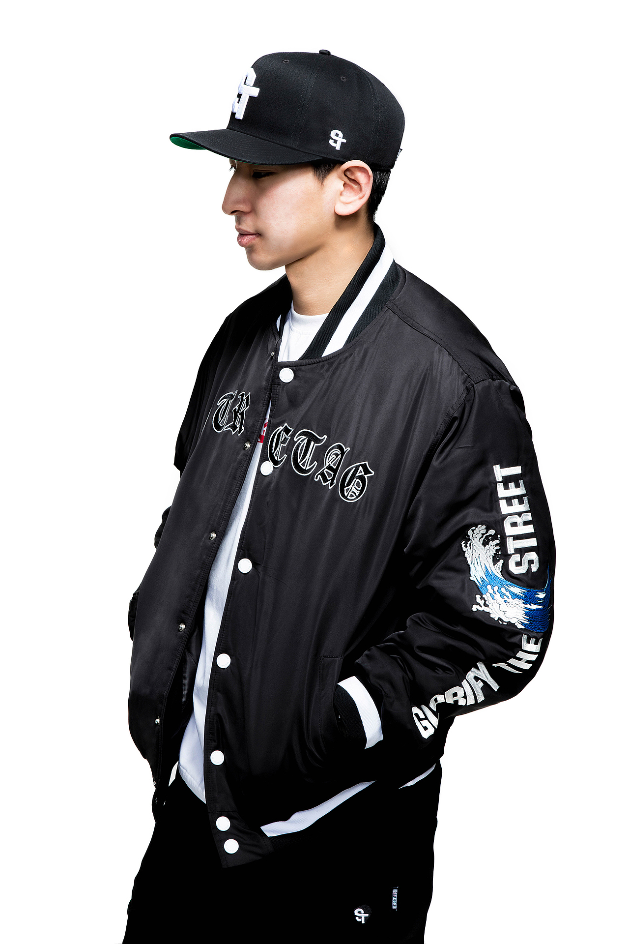 STRETAG"战無不勝"刺绣棒球夹克（图ZNjYzOTIxMzI=） - 休闲/流行服饰 - 站酷设计师STRETAG思锐泰格原创素材 - 站酷ZCOOL