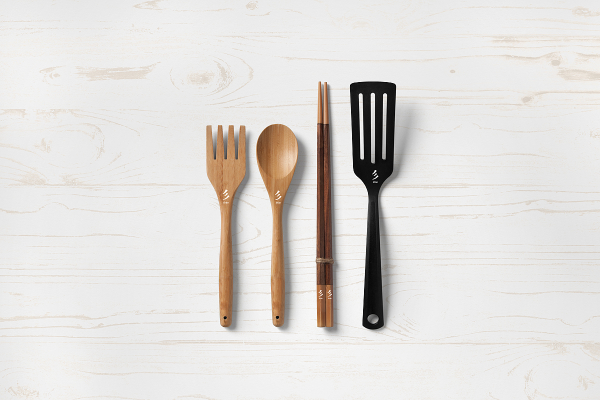 【彡彡久米】 便当品牌 所有过程稿（图ZODM1Njg2Njg=） - 品牌 - 站酷设计师王木木设计原创素材 - 站酷ZCOOL