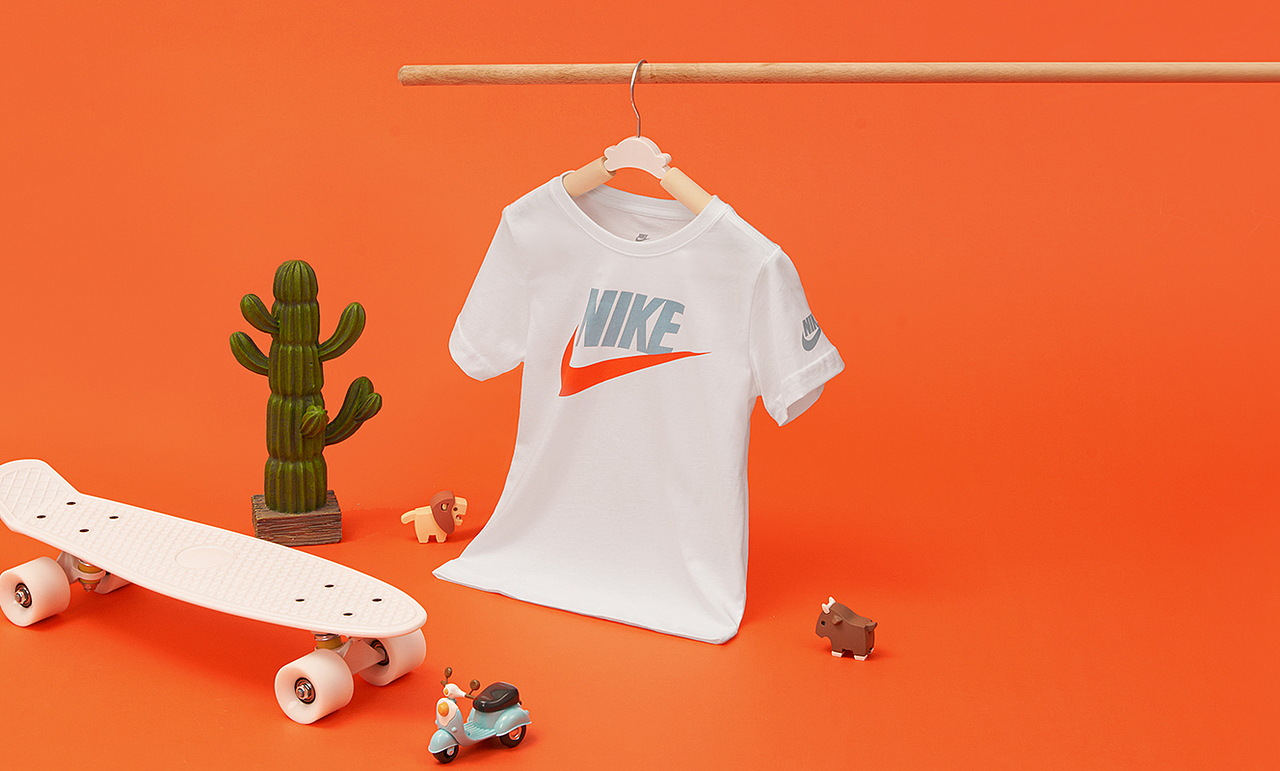 Nike kids Su22 for Tmall 静物置景（图ZMzYwNzk3ODg0） - 产品摄影 - 站酷设计师油百万原创素材 - 站酷ZCOOL