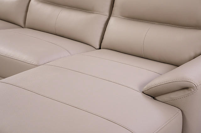 东莞家具摄影,家具拍摄,多人沙发床现场拍摄图