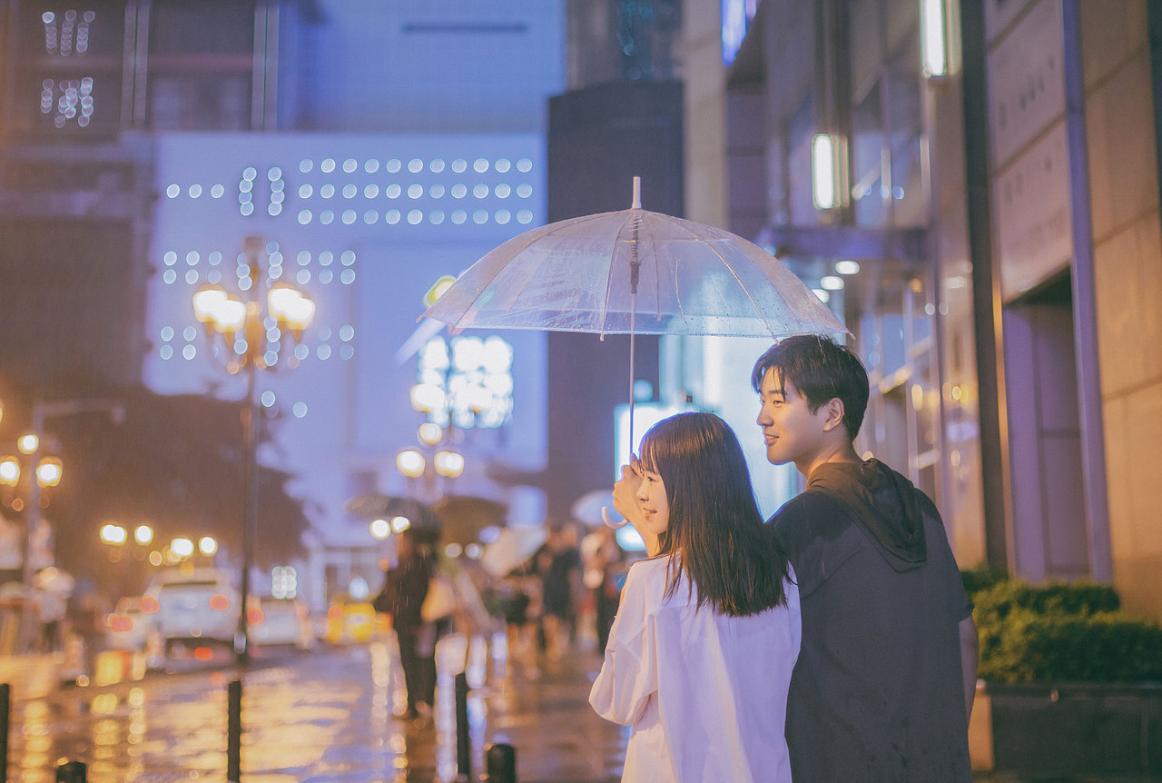 想和你在雨中跳舞（图ZMTIwNzQ0NTg4） - 人像摄影 - 站酷设计师银儿漂漂原创素材 - 站酷ZCOOL