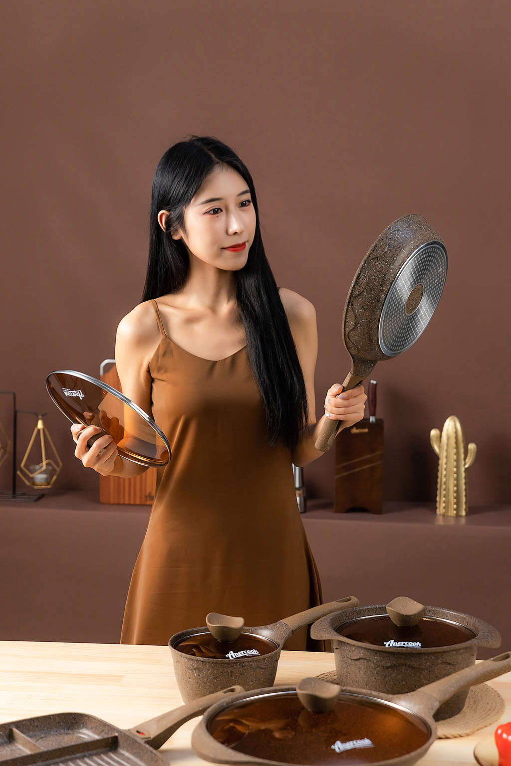 厨具模特拍摄淘宝主图详情拍摄（图ZMjIzMjIzNjgw） - 产品摄影 - 站酷设计师芷君视觉原创素材 - 站酷ZCOOL