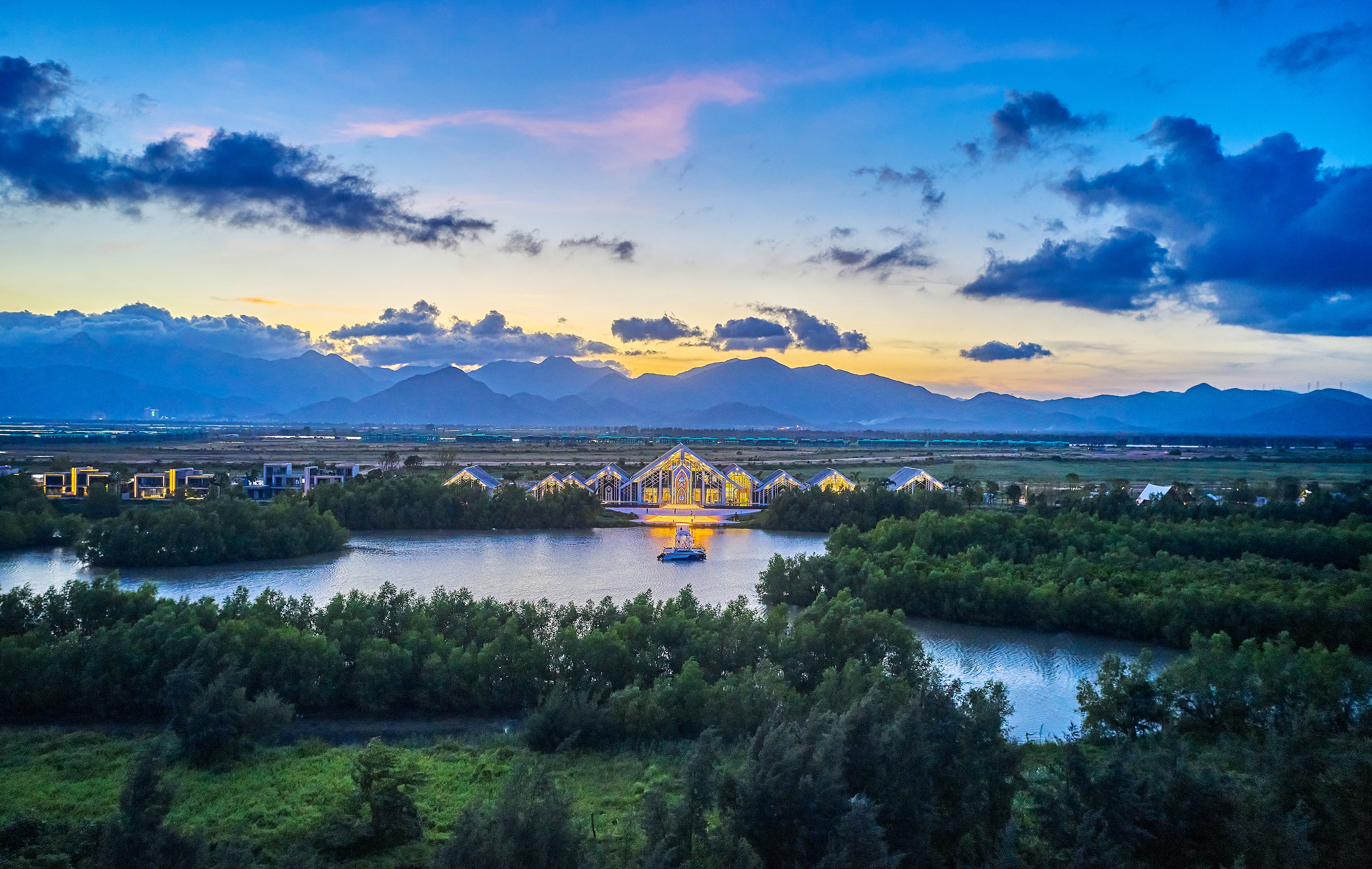 广东江门——世茂碧海银湖