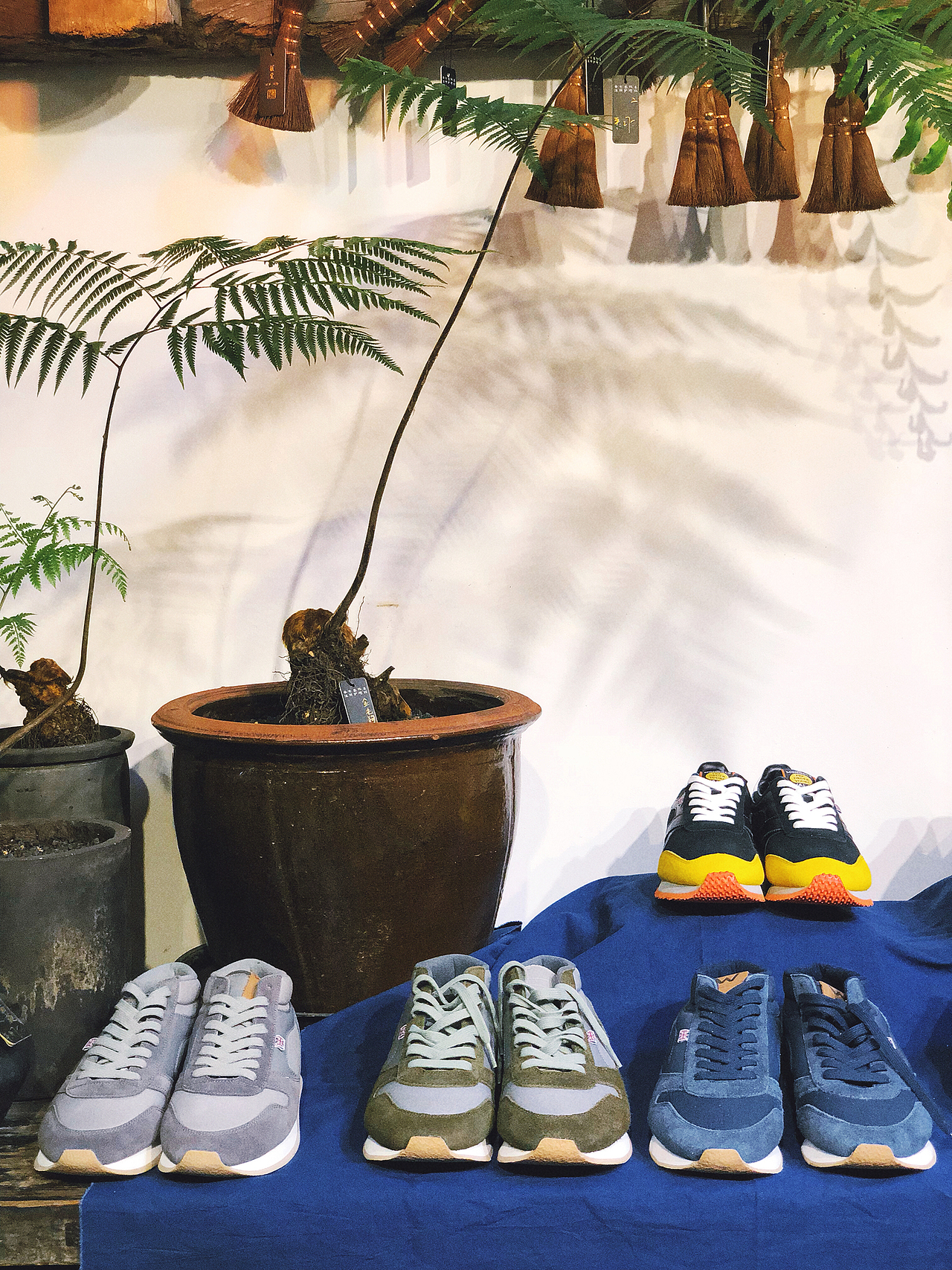 WALSH SS19發(fā)布會(huì)（圖ZMTk1ODkxMTM2） - 其他 - 站酷設(shè)計(jì)師胡冠楠Shannan原創(chuàng)素材 - 站酷ZCOOL