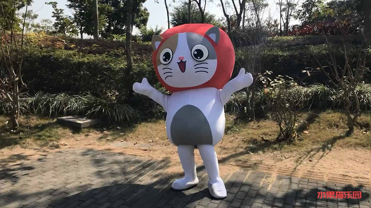 苹果猫人偶--在公园里疯（图ZMTA3MDIyNzUy） - 其他摄影 - 站酷设计师水果猫乐园原创素材 - 站酷ZCOOL