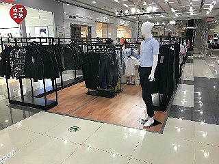 益阳市迪赛尼斯女装货架 休闲女装货架厂家直销