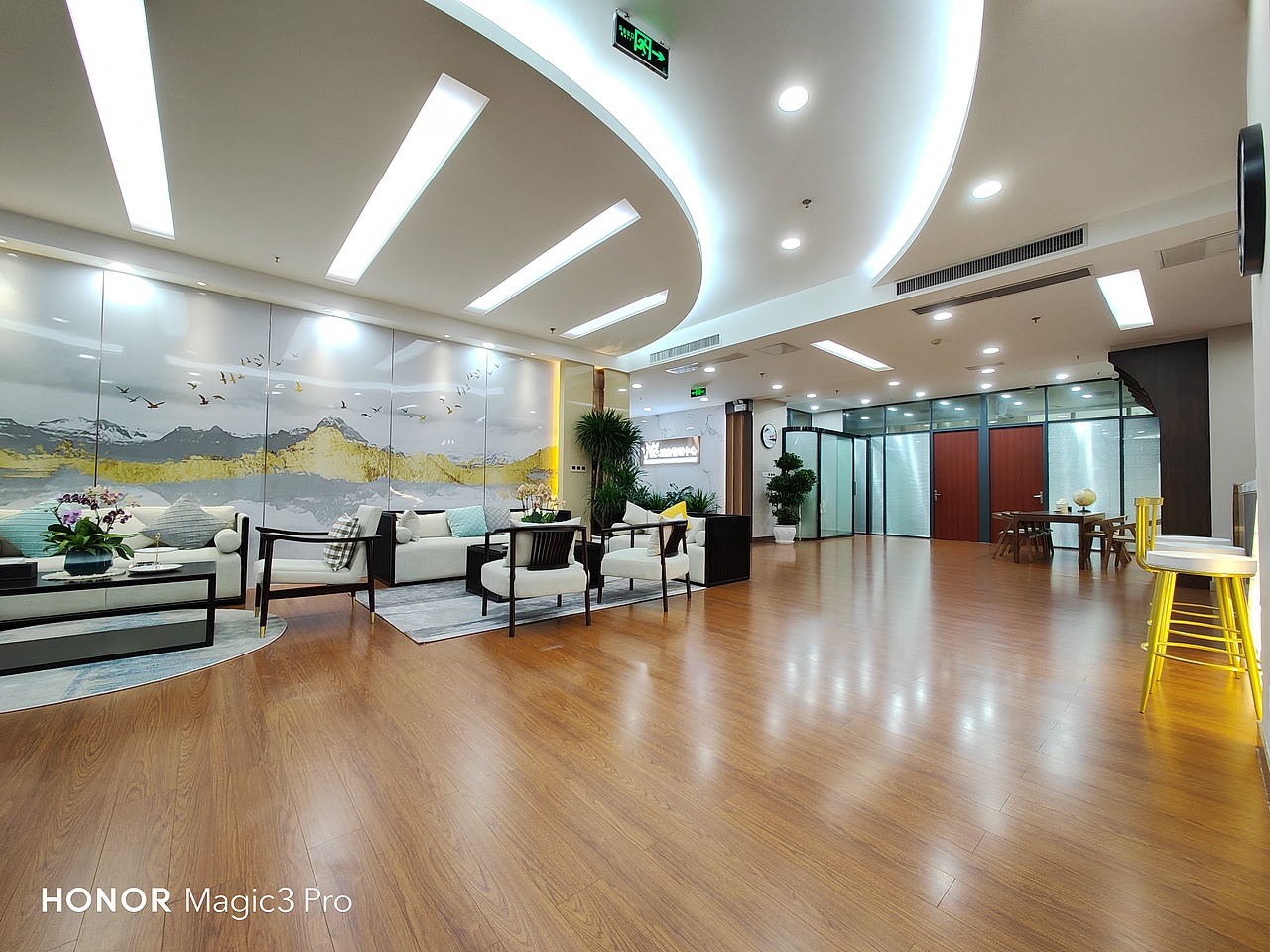 中国银行永清街支行vip楼层设计实景和效果图