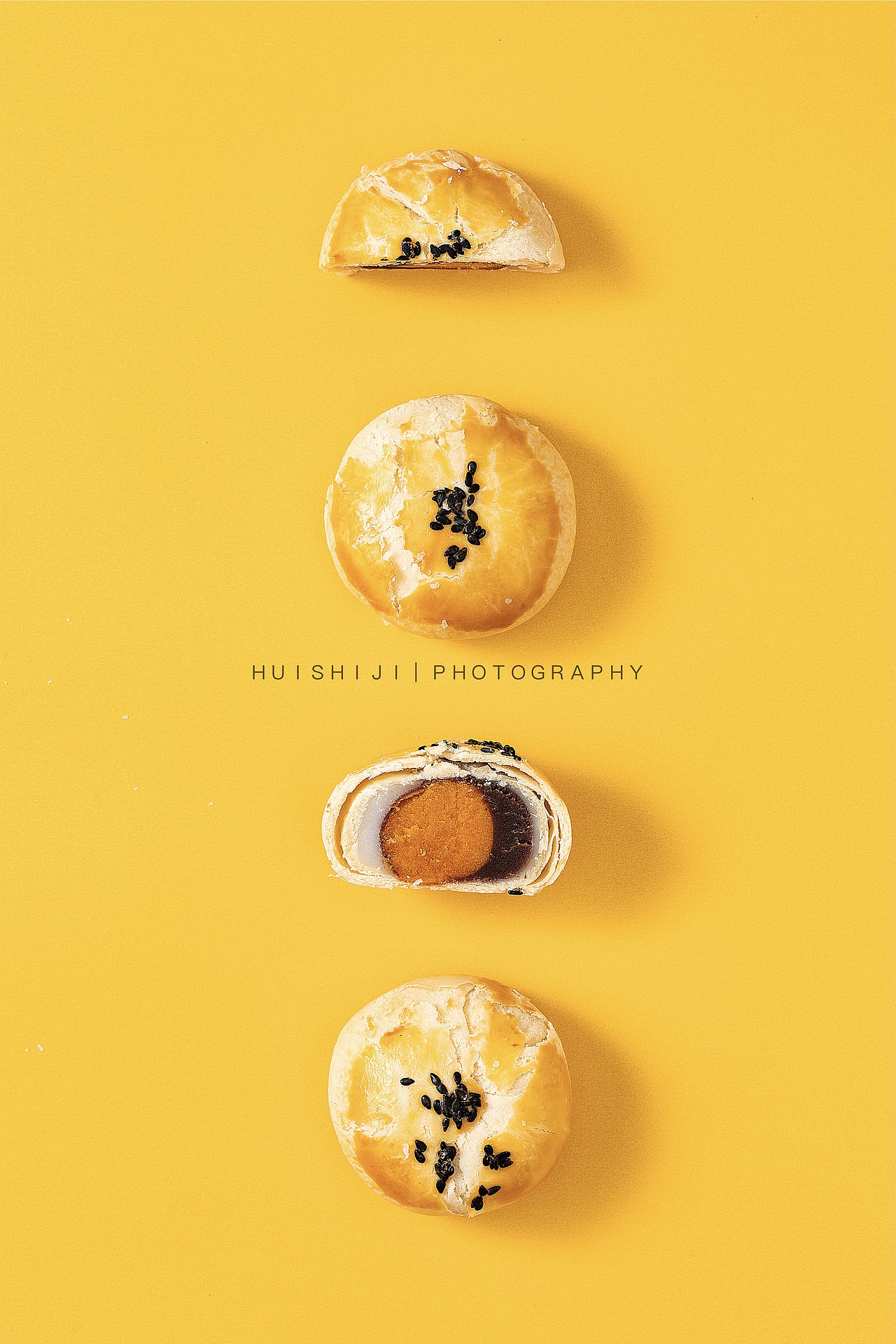 美食摄影|#京东惠寻# 蛋黄酥~ 🥮