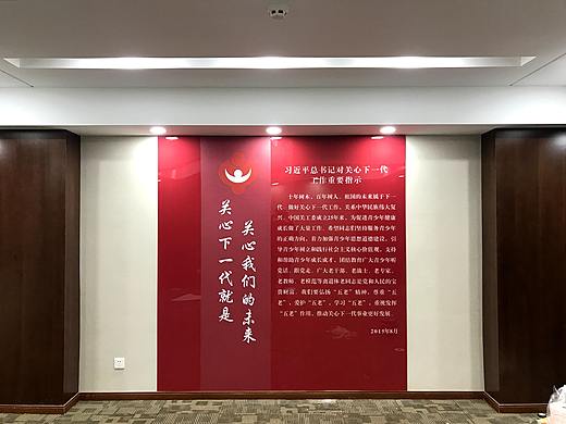 产品包装设计海报、灯片、车贴、写真布