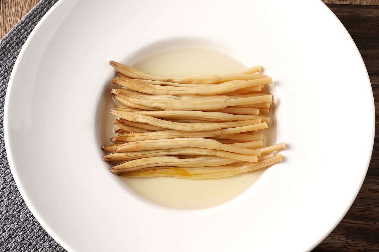 来自大山里的珍馐美味——黄花菜（图ZMTkyNDM0MjE2） - 产品摄影 - 站酷设计师一块咸砖头原创素材 - 站酷ZCOOL