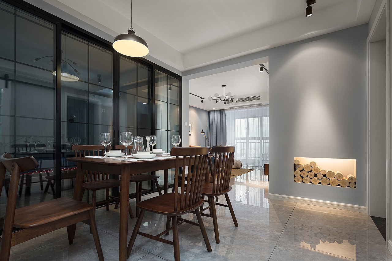 身为一名设计师占绝对的主导,其实还是蛮开心的事,果真如此时候,反而被自己束缚了;控制预算和追求品质效果这种绝望和尴尬,就像情人节,别人是手拉手,你是左手牵右手;这种尴尬给我们带来的影响还是蛮大的,前几天去参加某一家居平台举办的颁奖活动,我们的作品在所有参赛作品展中,很平,很平,平到了尘埃里。。。。对啊有些东西就是说不上哪里好但就是死活喜欢得不得了,安静温柔且有力量,“你就是如此令人神往的角色”!一句然的词也很棒!像极了“房东的猫”