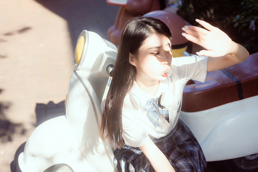 這個少女在發(fā)光耶（圖ZMzE0MjA3NDcy） - 人像攝影 - 站酷設(shè)計師青島攝影師野子原創(chuàng)素材 - 站酷ZCOOL