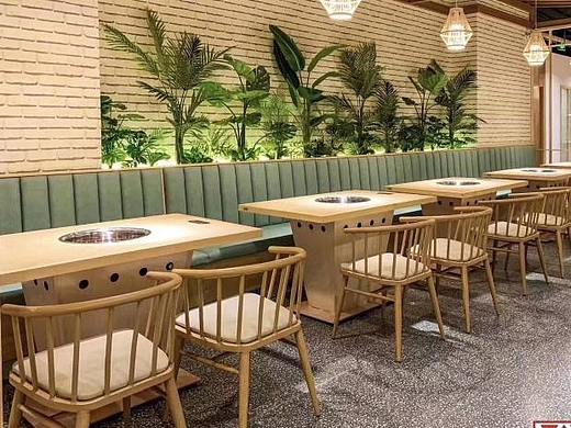 深圳火锅店桌椅批发定制值得思考的事项