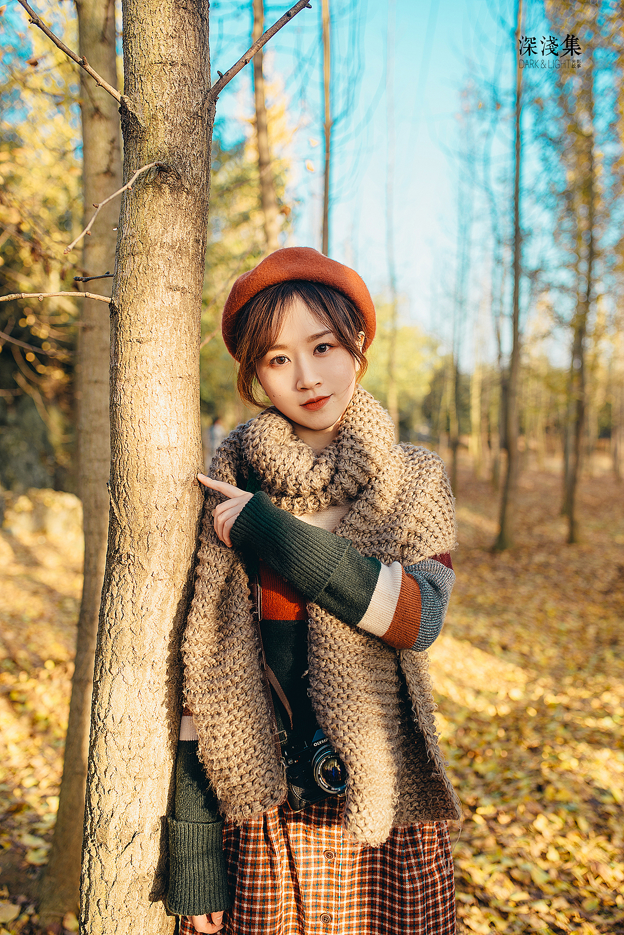 秋天の尾巴（图ZMTM0MDU0NDQ0） - 人像摄影 - 站酷设计师LazyFish茶几原创素材 - 站酷ZCOOL