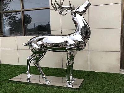 不锈钢鹿雕塑不锈钢铁艺镂空鹿 草坪景观金属网格动物 