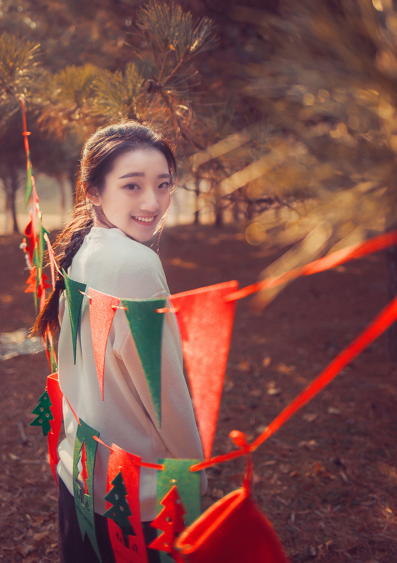 鲁道夫鹿鼻子（图ZODIwNTk2NDg=） - 人像摄影 - 站酷设计师吴舒克_原创素材 - 站酷ZCOOL