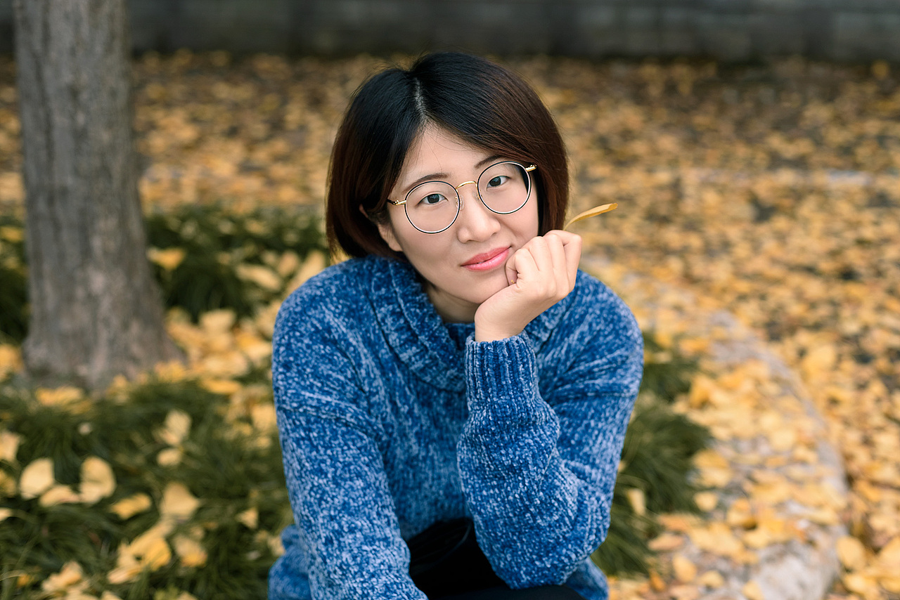 约拍|那片落叶 · 那个她