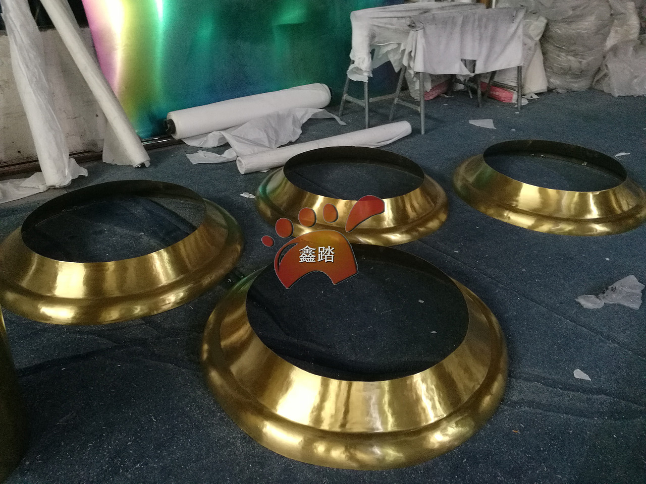 高层建筑异形不锈钢塔尖 钛金球形不锈钢避雷针装饰件
