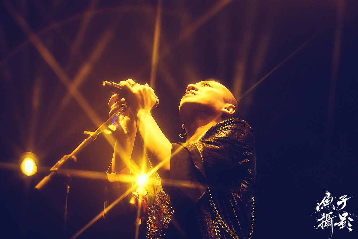 鱼子记录·2017.12.30~21.31，深圳迷笛音乐节。（图ZMTAxNzcyMjA4） - 人文/纪实摄影 - 站酷设计师鱼子yuzi原创素材 - 站酷ZCOOL