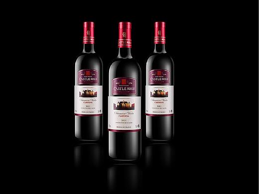 【野马设计】平面设计教程-用ps制作红酒倒影