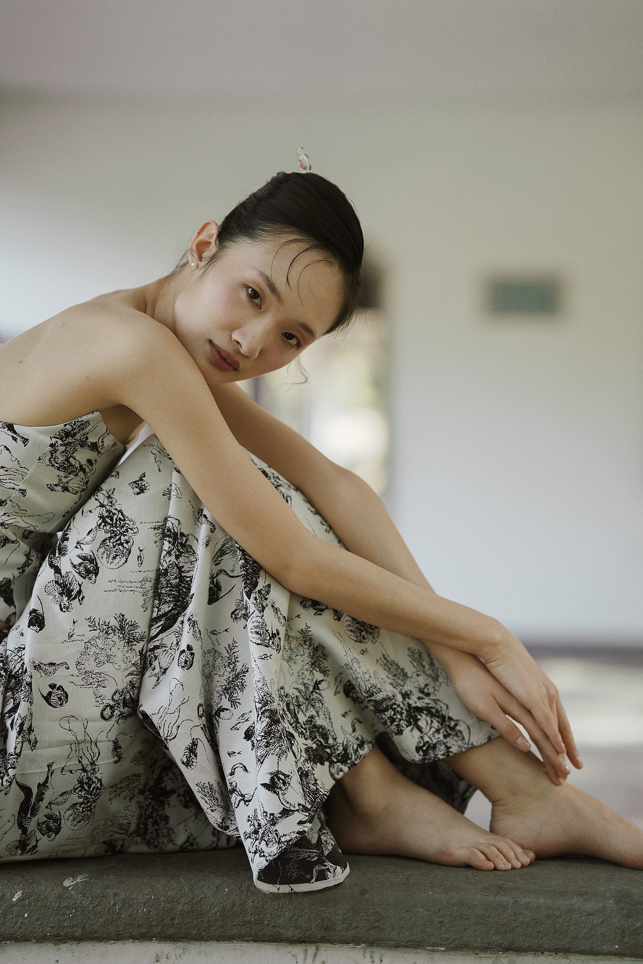 苗族少女（图ZMzM0NTUxNTI4） - 人像摄影 - 站酷设计师挚雅Chara原创素材 - 站酷ZCOOL