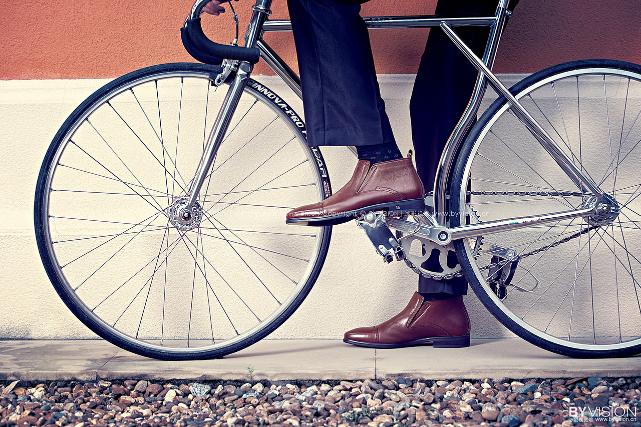 RVER 路宝-男鞋品牌广告拍摄（图ZMjIyNjM2ODky） - 产品摄影 - 站酷设计师冰影视觉摄影原创素材 - 站酷ZCOOL