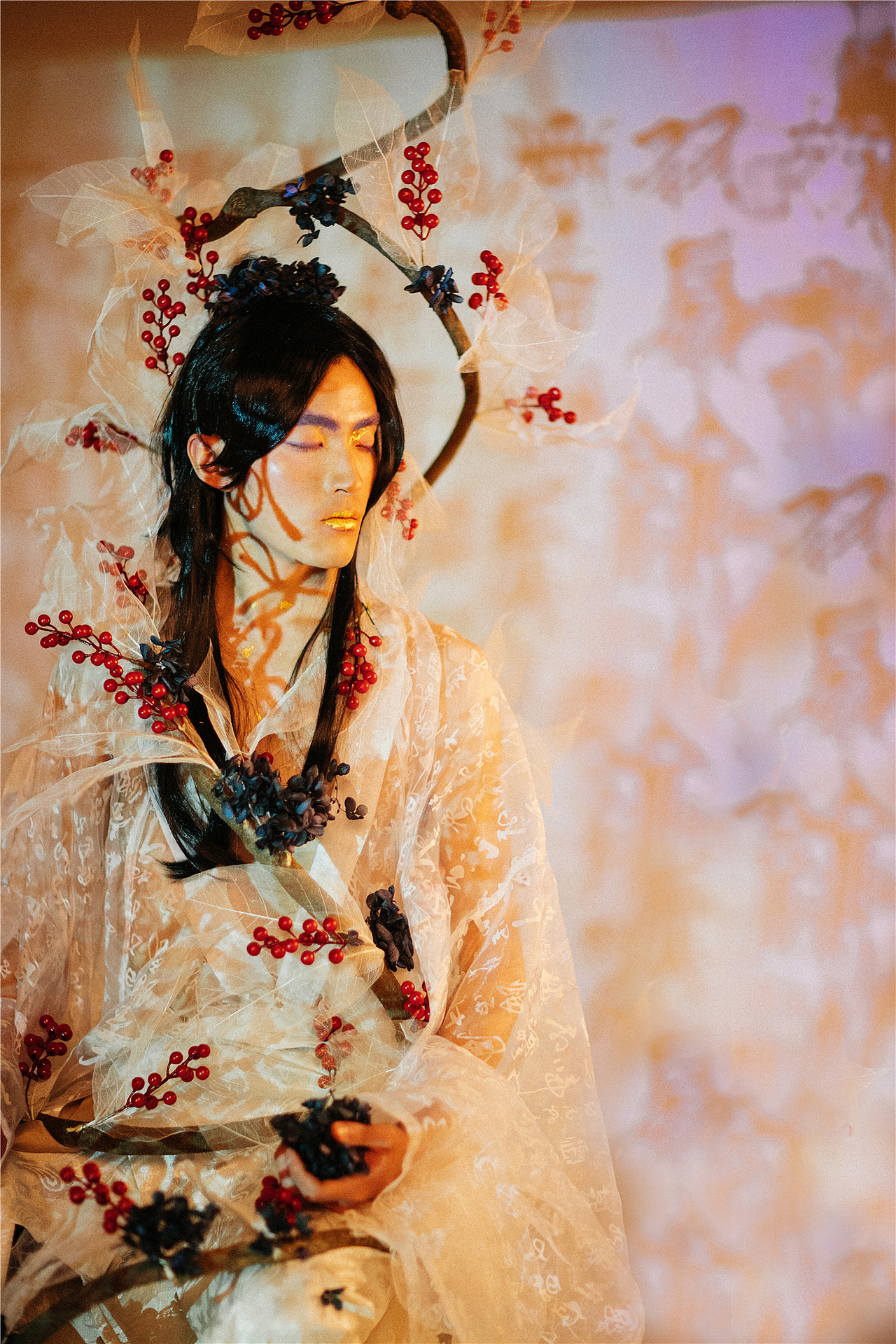 《山海经·海内南经》之建木（图ZMTAyNTMxMDU2） - 人像摄影 - 站酷设计师爱摄影的焕焕原创素材 - 站酷ZCOOL