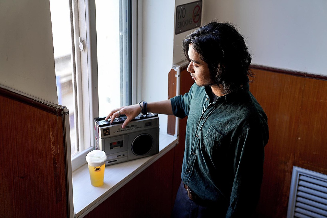 人像（圖ZMTY1MDU2NTcy） - 品牌 - 站酷設(shè)計(jì)師屎粑粑先生原創(chuàng)素材 - 站酷ZCOOL