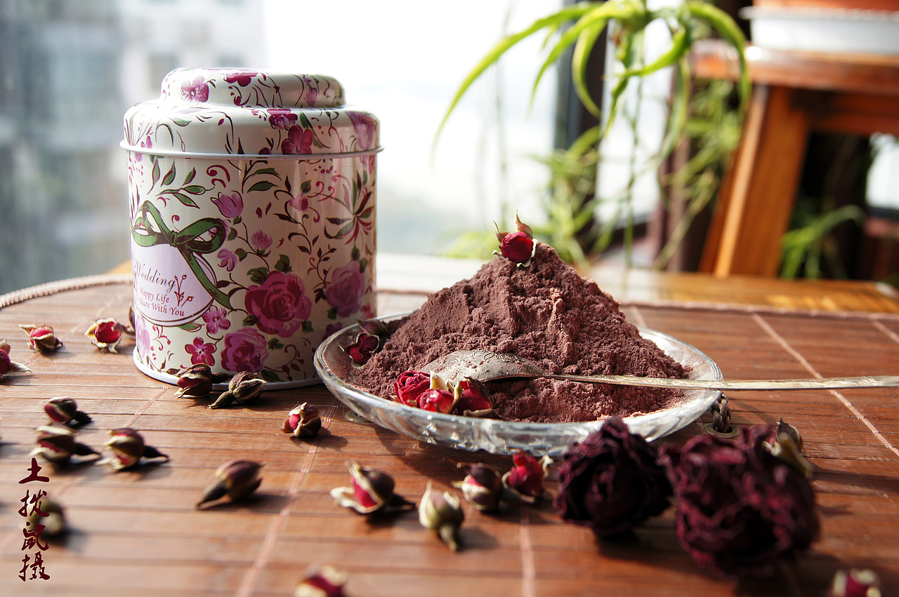 生活需要烟火气,也需要诗意。