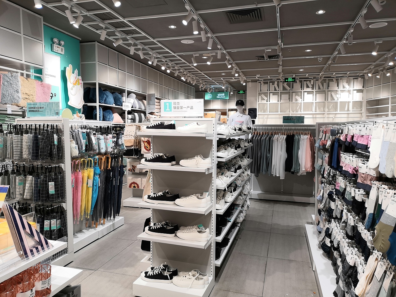 诺米货架NOME诺米家居货架十元加盟店选址方法