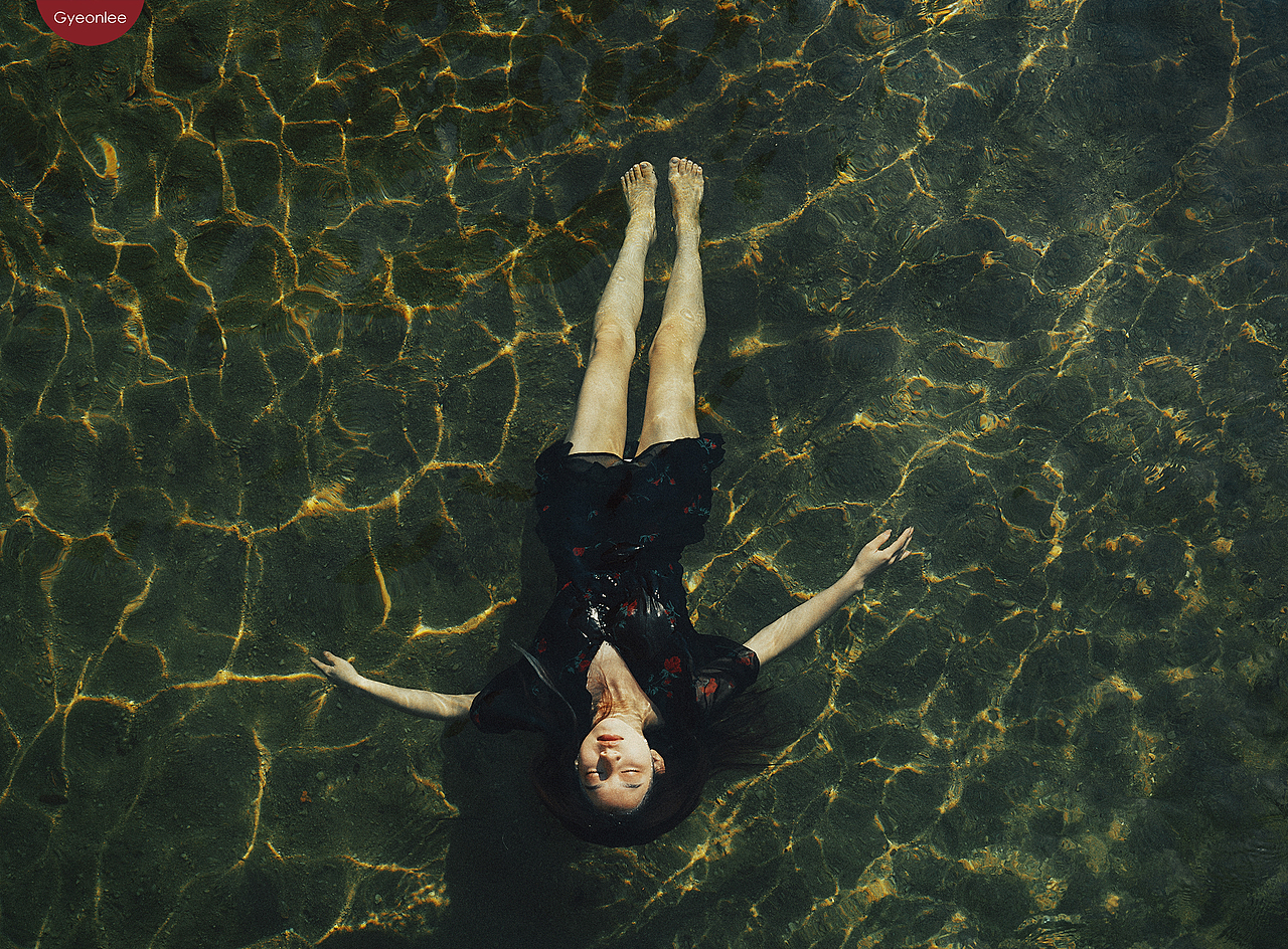 透明的哀伤 | 写真