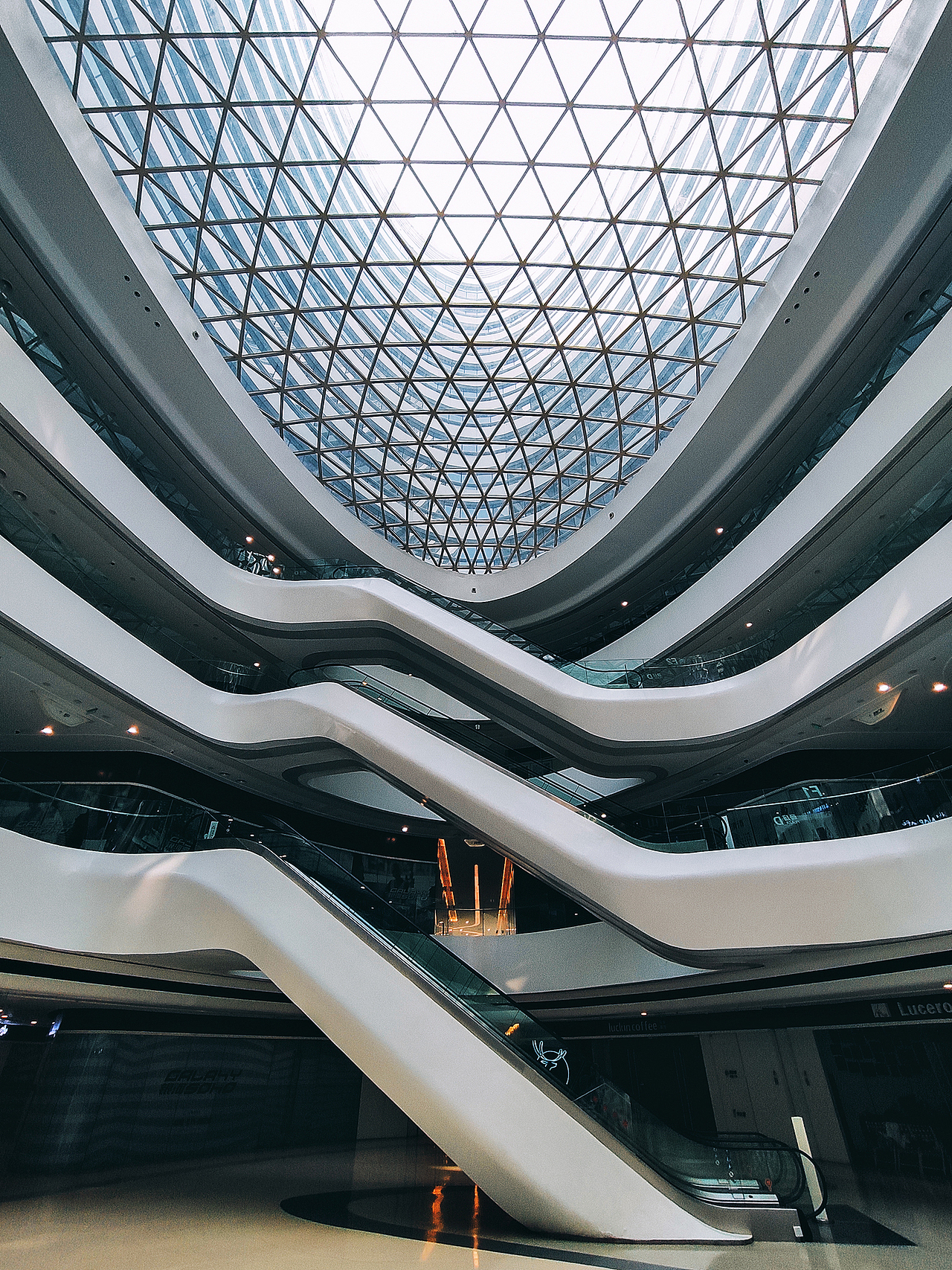 手机摄影 | 小米CC 拍摄 银河SOHO与首钢遗址