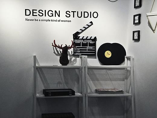 Y SQUARE让指尖充满诱惑