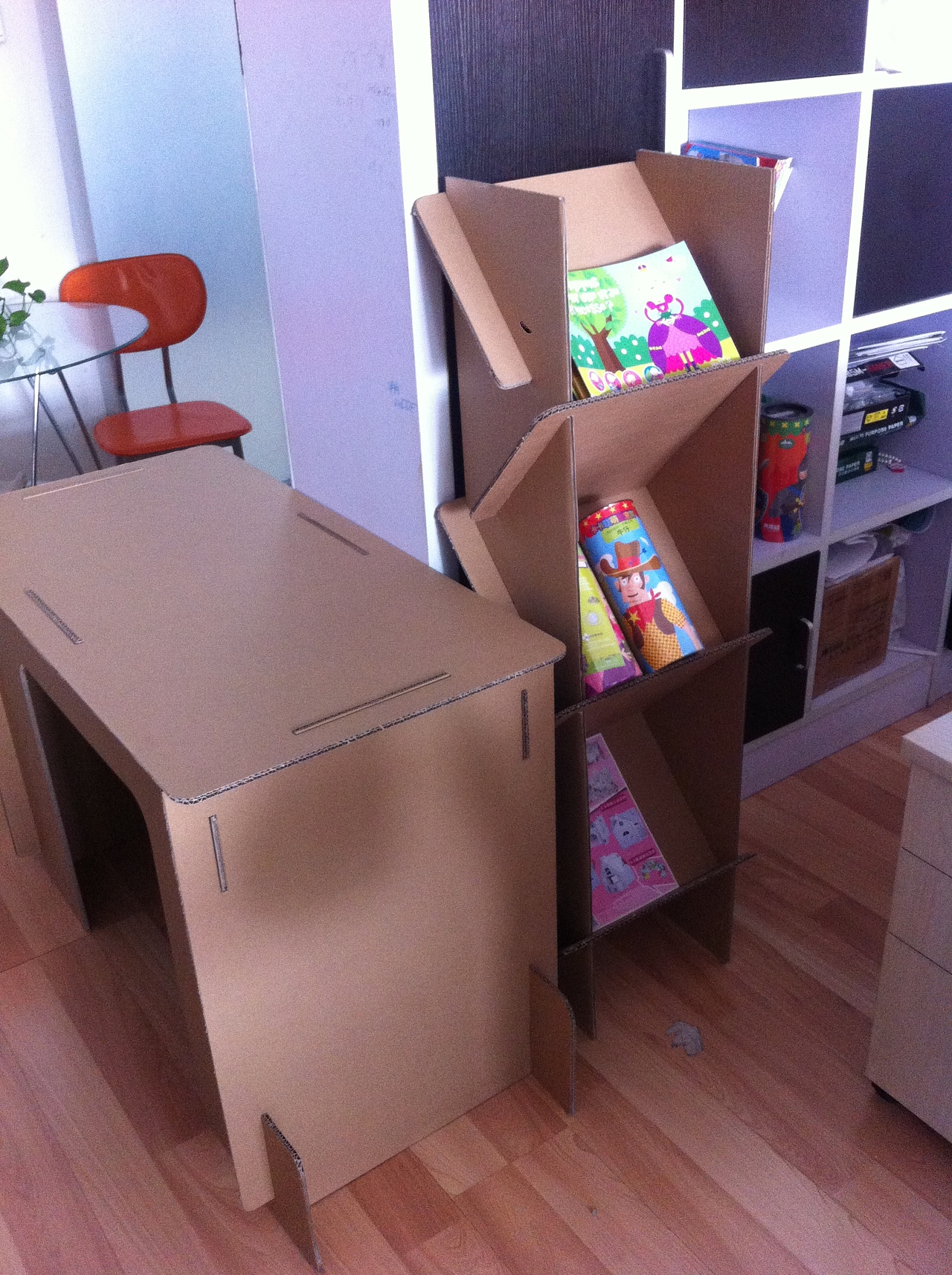 书桌与书架（图ZMjI5Njk3Mzg0） - 手办/模玩 - 站酷设计师王辰原创素材 - 站酷ZCOOL