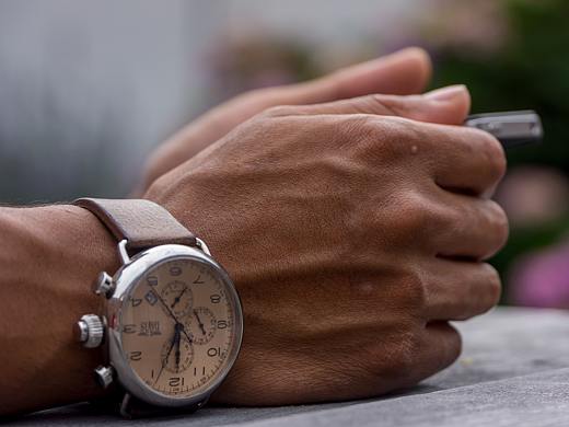 腕飾網(wǎng)站（個(gè)人主頁-ZMzMxOTkyMjg=） - 電商 - 站酷設(shè)計(jì)師Tommy一Carl原創(chuàng)素材 - 站酷ZCOOL