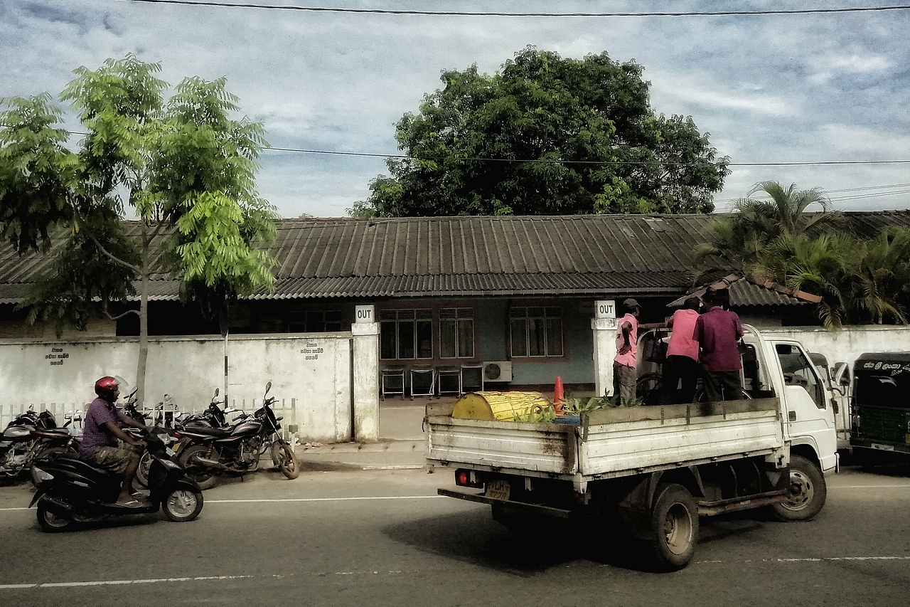 斯里兰卡——车览锡兰街头