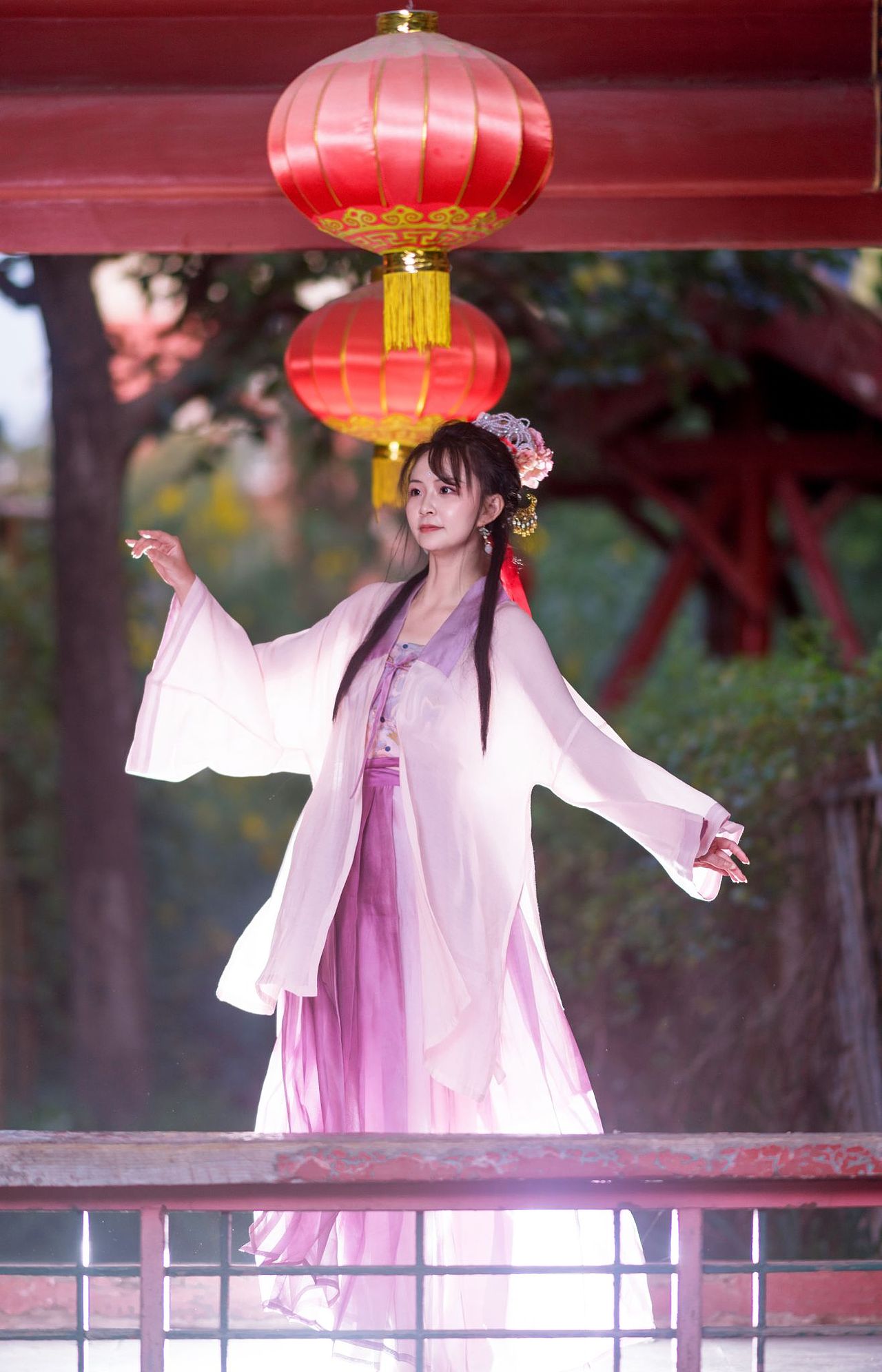 大观园公园宋制汉服写真