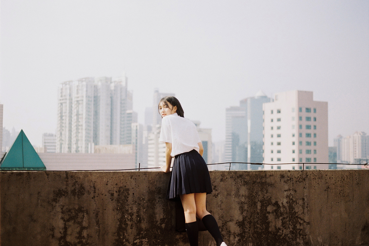 教室（圖ZMjU3NjM4MjA4） - 人像攝影 - 站酷設(shè)計(jì)師川楓鈴木原創(chuàng)素材 - 站酷ZCOOL