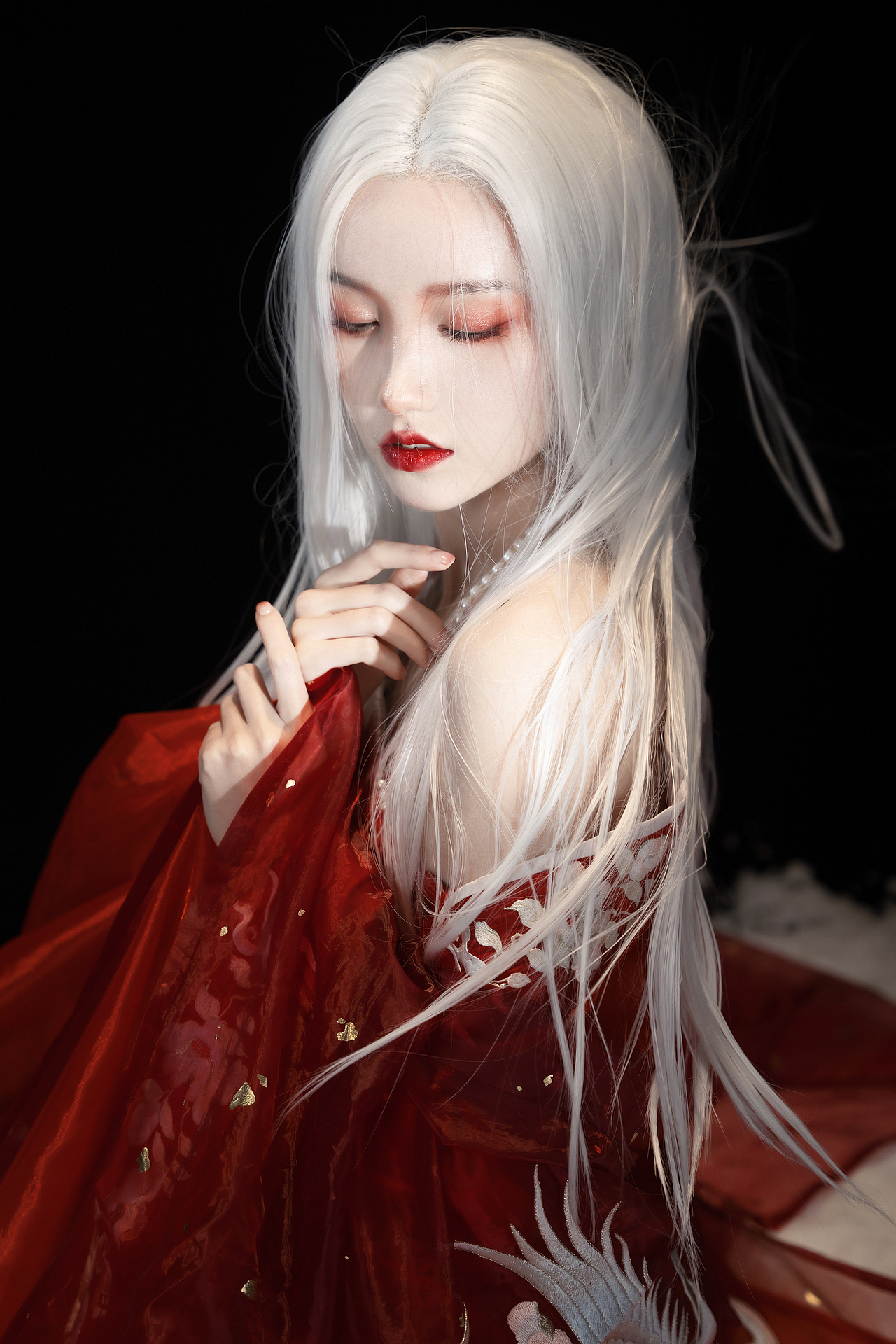 【商拍】小红薯 x YSL圣诞限定（图ZMjgxMzQ3MDAw） - 人像摄影 - 站酷设计师小艾野原创素材 - 站酷ZCOOL