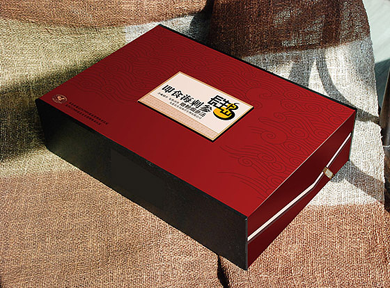 几张旧年的礼盒设计